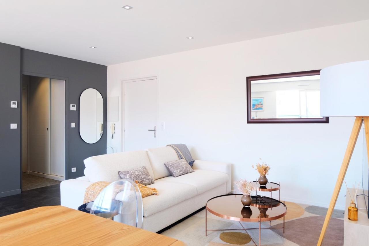Magnifique Appartement, En Hyper Centre, Avec Terrasse Et Place De Parking Biarritz Exterior foto