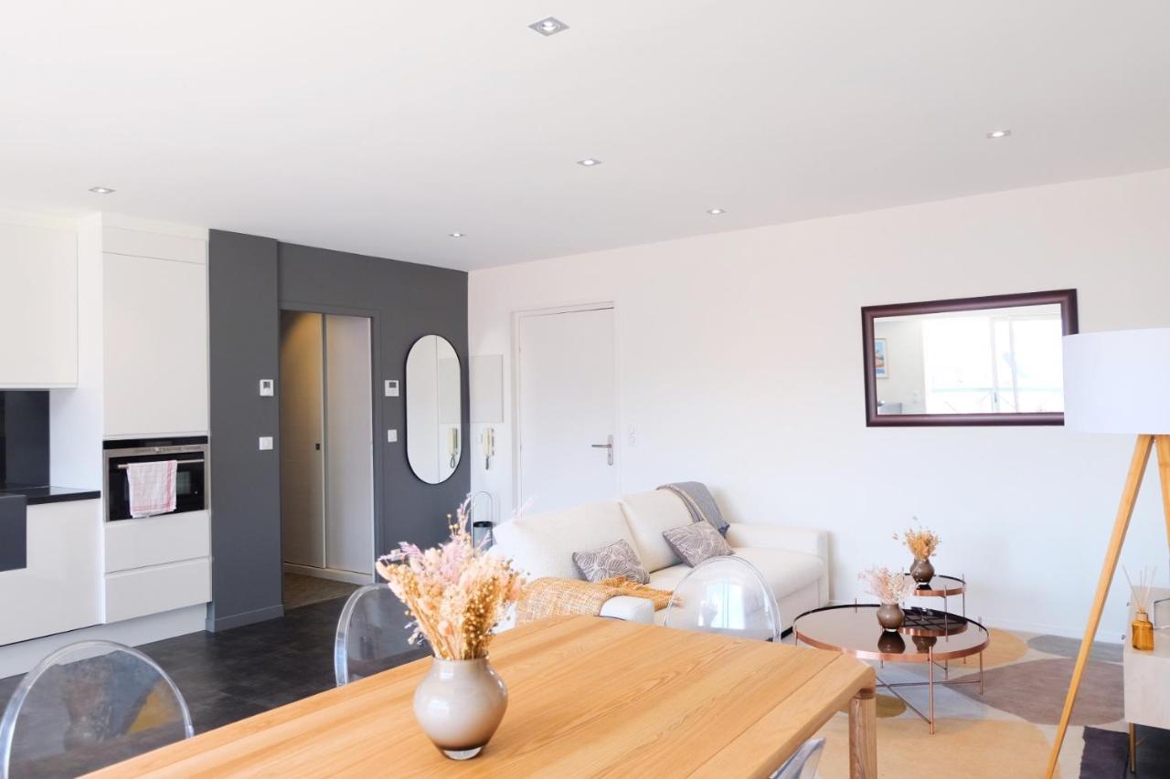Magnifique Appartement, En Hyper Centre, Avec Terrasse Et Place De Parking Biarritz Exterior foto