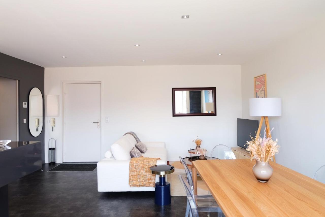 Magnifique Appartement, En Hyper Centre, Avec Terrasse Et Place De Parking Biarritz Exterior foto