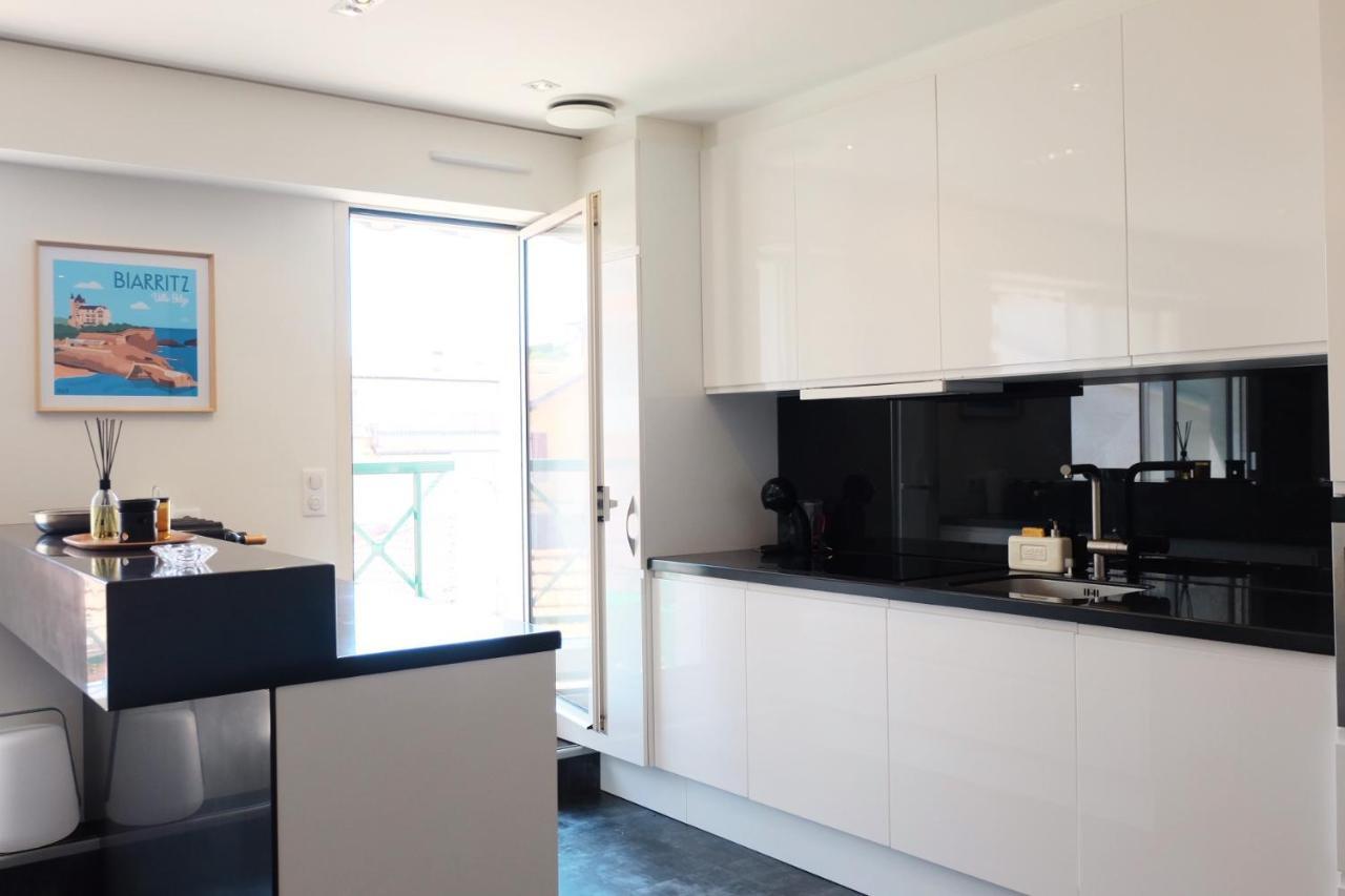 Magnifique Appartement, En Hyper Centre, Avec Terrasse Et Place De Parking Biarritz Exterior foto